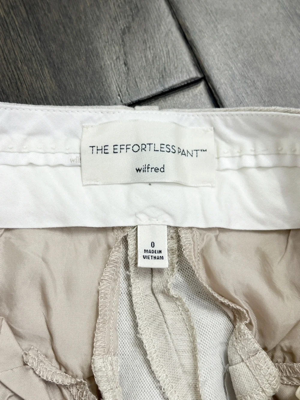 Aritzia The Effortless Pant Linen Natural Ecru